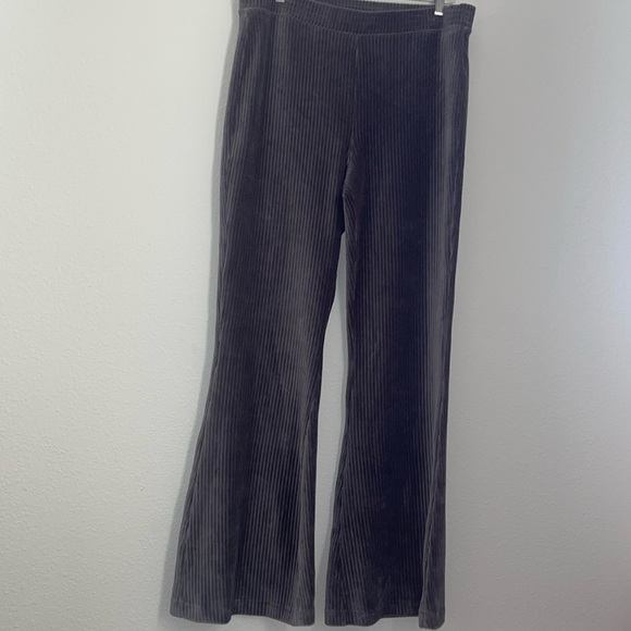 Aerie Groove On Velour Rib Flared High Rise Pants Size Women's size XL - Picture 3 of 6